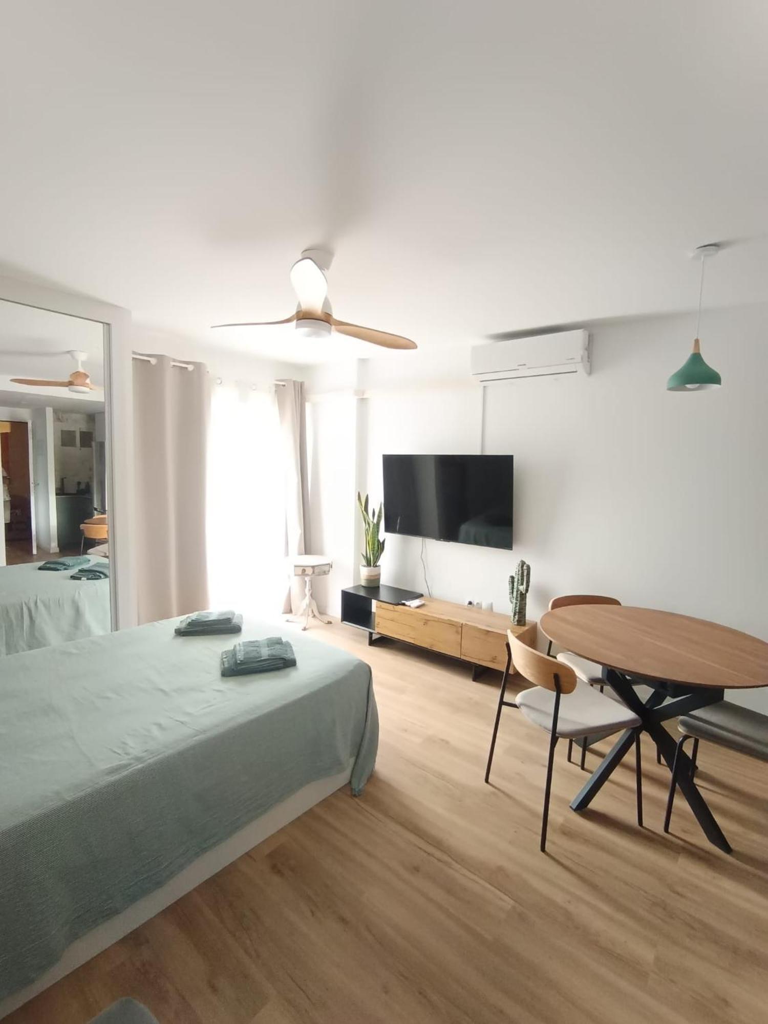 בנאלמדנה Midori Estudio Minerva מראה חיצוני תמונה